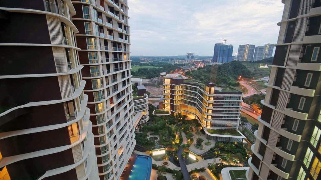 Afiniti Muslim Medini Condo Nusajaya  Bagian luar foto